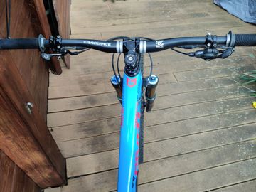 Używany Pivot Switchblade 29" Race XT 2019 2019 Mountainbike — zdjęcie 3 z 8