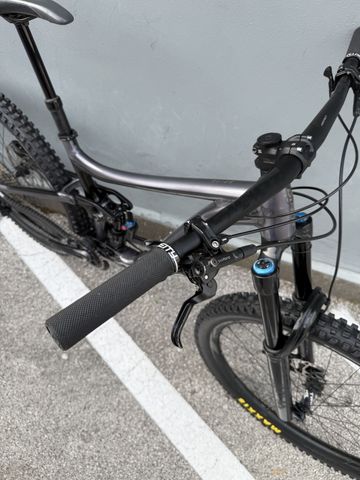 Gebrauchtes Giant Reign 29 1 2021 2021 Mountainbike, Hellgrau, 29 — Bild 2 von 5