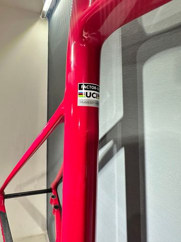 Używany Factor O2 VAM - SRAM Red 2025 Frameset 2025 Road & Gravel — zdjęcie 6 z 9