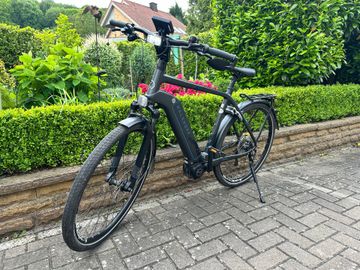 Used Kalkhoff Custom Shimano Deore 2016 Urban, Black — image 2 of 3
