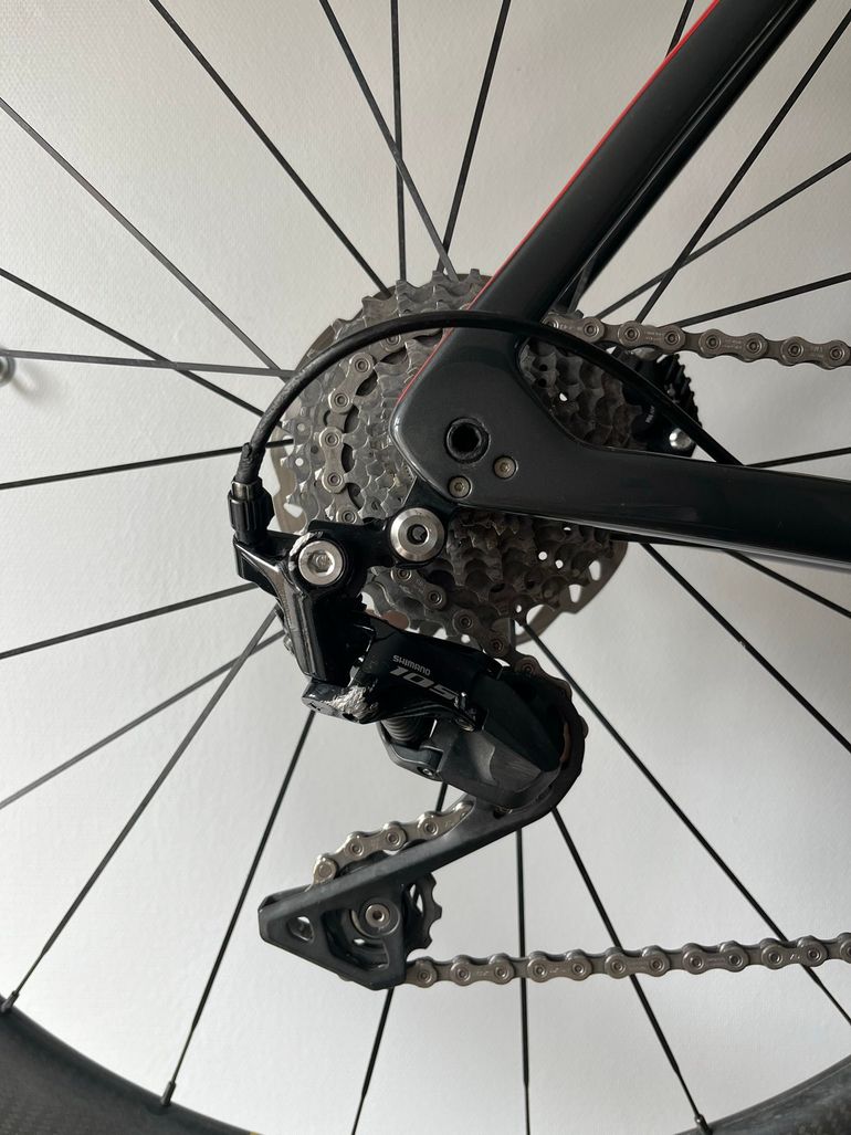 Used Trek Émonda SL 5 2024 2024 Road & Gravel, Light Gray — image 5 of 6