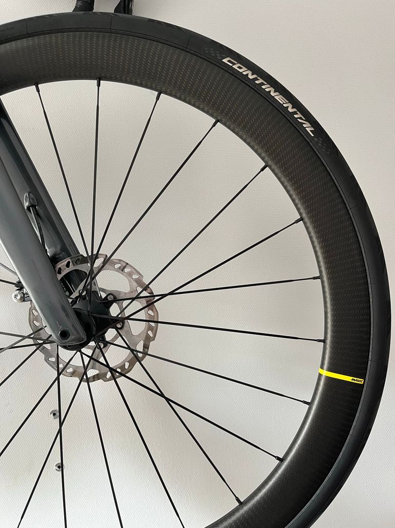 Used Trek Émonda SL 5 2024 2024 Road & Gravel, Light Gray — image 6 of 6