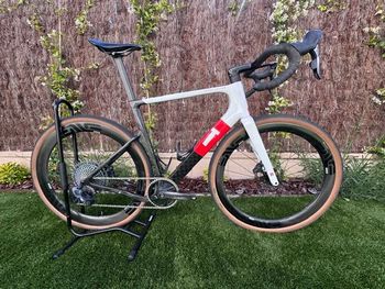 3T, ·t Exploro Racemax Italia 2023