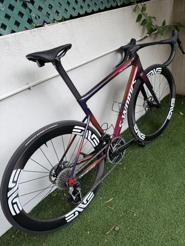 Used Specialized Tarmac SRAM Red eTap AXS 2024 Road & Gravel, Purple — image 4 of 7