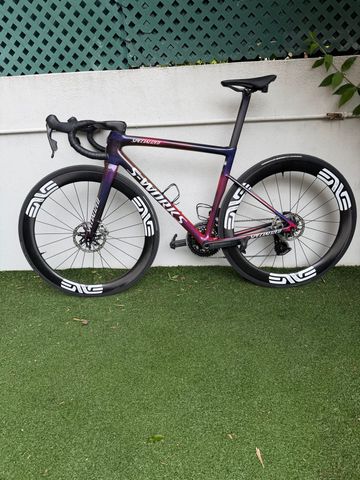 Used Specialized Tarmac SRAM Red eTap AXS 2024 Road & Gravel, Purple — image 5 of 7