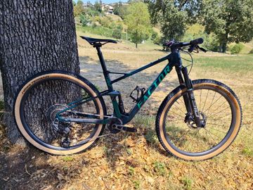 Used Factor Lando XC DOWN COUTRY SRAM XO-ROCK SHOX 2025 2025 MTB