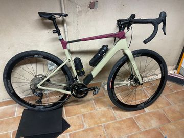 Tweedehands Cannondale Topstone Carbon 3 L 650b 2023 2023 Road & Gravel