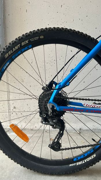 Used Wilier Wilier Custom Shimano Alivio 2017 Mountainbike, Azul — image 3 of 7