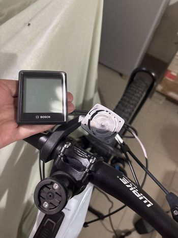 Used Mondraker CHASER R 2024 2024 Mountainbike, White, 29 — image 7 of 7
