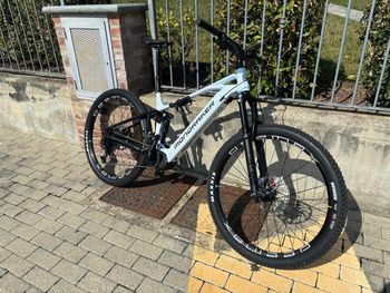 Used Mondraker CHASER R 2024 2024 Mountainbike, White, 29 — image 2 of 7