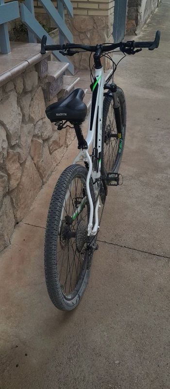 Used WCR WCR Custom Shimano Deore 2018 Mountainbike, Bianco — image 4 of 5
