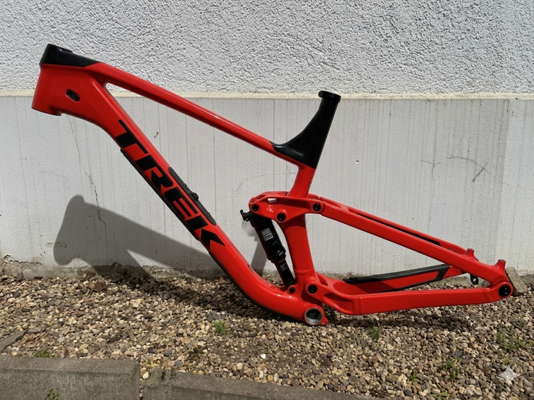 Used Trek Slash 7 Gen 5 2021 Frameset 2021 Mountainbike — image 1 of 4