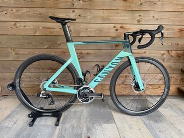 Canyon Aeroad CF SLX 7 2022 2022 Road & Gravel usato, Verde — immagine 1 di 7
