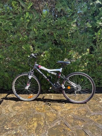Used DECATHLON DECATHLON Custom Youth, White — image 3 of 4
