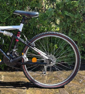 Used DECATHLON DECATHLON Custom Youth, White — image 1 of 4