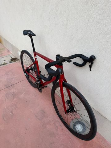 Used Cannondale SuperSix EVO Shimano Ultegra 2022 Road & Gravel, Red — image 12 of 15