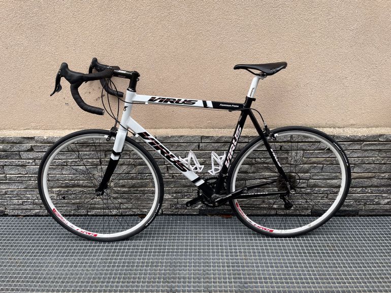 Used Virus Bici Squadra Corse - Virus 2016 Road & Gravel, White — image 1 of 8