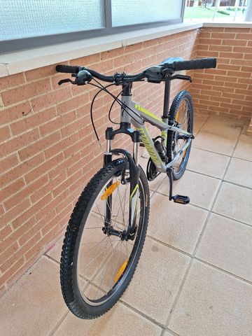 Tweedehands Specialized Hardrock V 650b 2016 2016 Mountainbike — afbeelding 6 van 8