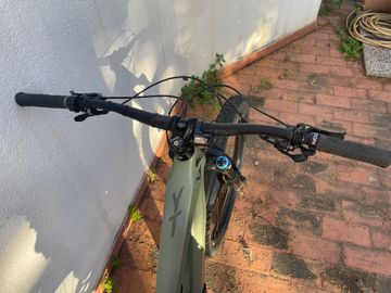 Käytetty YT Industries Decoy CORE 3 MX 2022 2022 Mountainbike — kuva 5 / 15