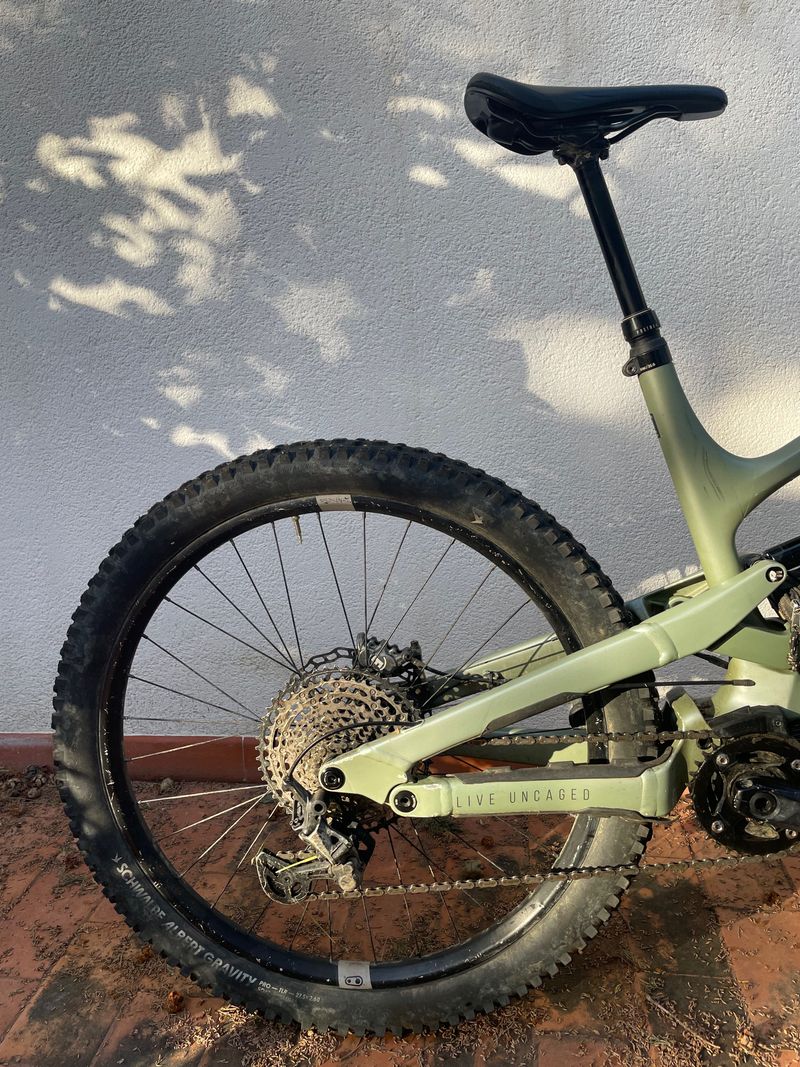 Käytetty YT Industries Decoy CORE 3 MX 2022 2022 Mountainbike — kuva 3 / 15