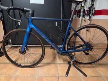 Scott Addict RC 20 2021 2021 Road & Gravel usato, Blu — immagine 2 di 13