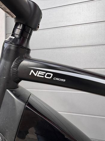 Used BH Bikes Neo Cross 2014 Urban, Black — image 3 of 12