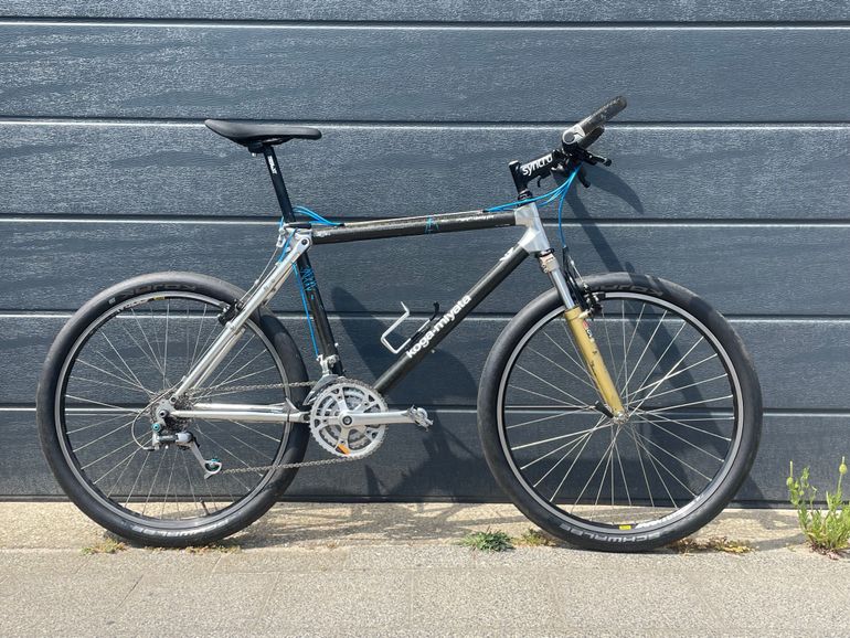 Used Koga 1991 SkyRunner Carbolite 3 1991 Mountainbike, Schwarz — image 1 of 20