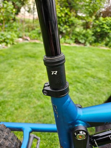 Used R RAYMON FullRay E-Seven 7.0 2021 2021 Mountainbike, Blue, 27.5 — image 32 of 37