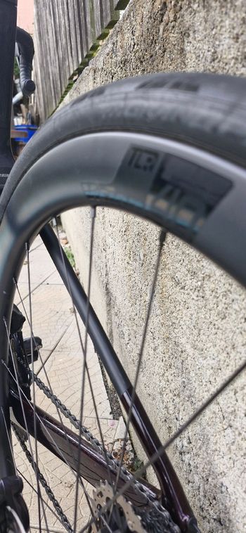 Used Orbea Orca OMX M20iLTD 2023 Orbea Orca OMX M20iLTD 2023 Custom Shimano Ultegra Di2 2023 Road & Gravel, Purple — image 10 of 13