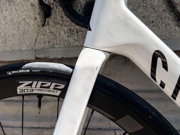 Gebrauchtes Canyon Ultimate CF SLX 8 AXS 2025 2025 Road & Gravel, Weiß — Bild 19 von 23