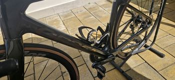 Used Orbea ORCA M20 2022 2022 Road & Gravel, Black — image 7 of 16