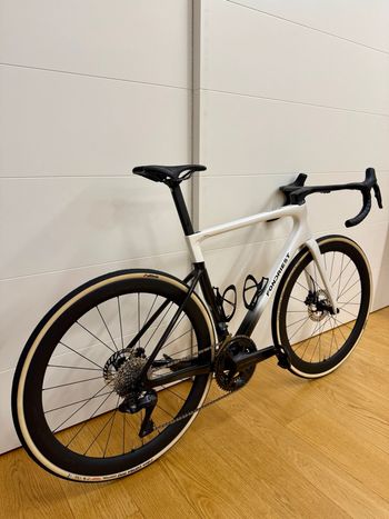 Used Fondriest Fondriest Custom Shimano Ultegra Di2 2026 Road & Gravel, White — image 2 of 20