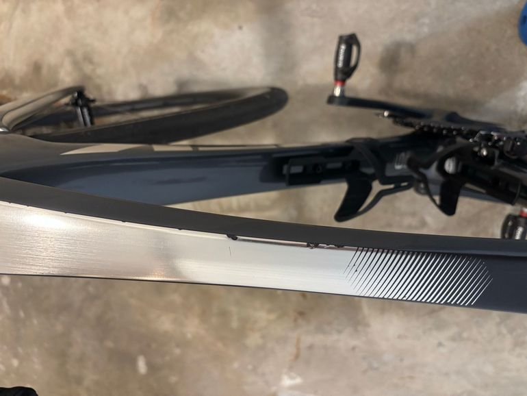 Used Trek Émonda SL 6 Disc 2021 2021 Road & Gravel, Black — image 7 of 8
