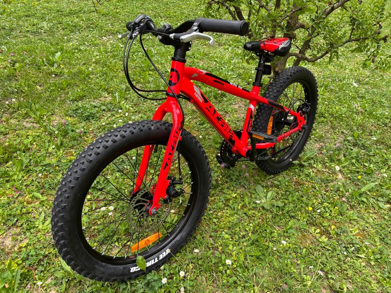 Used Atala Snowball 20 Fatbike 2023 Youth, Red — image 1 of 9