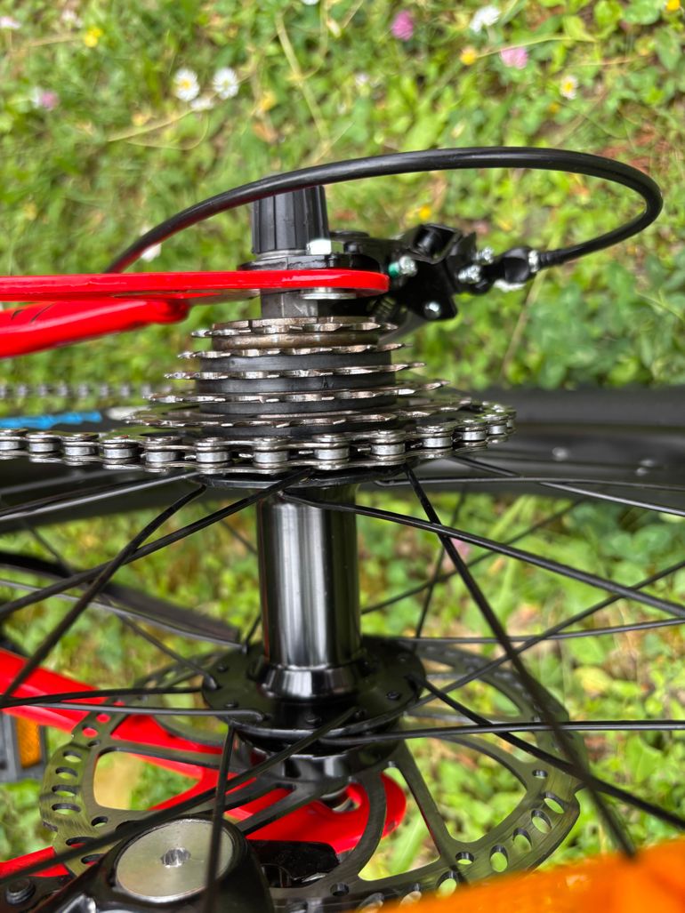 Used Atala Snowball 20 Fatbike 2023 Youth, Red — image 7 of 9