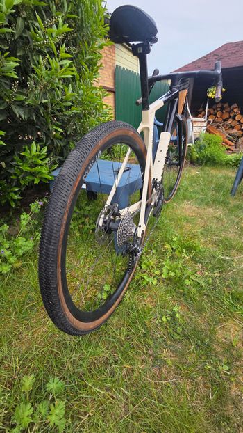 Used Canyon Grail CF SL 7 2024 2024 Road & Gravel — image 7 of 9
