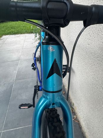 Used Vitus Energie 26 CX 2022 2022 Road & Gravel, Blue — image 17 of 23