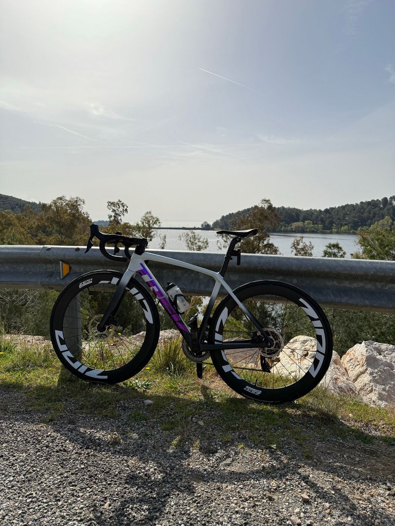 Used Trek Émonda SL 6 eTap 2022 2022 Road & Gravel