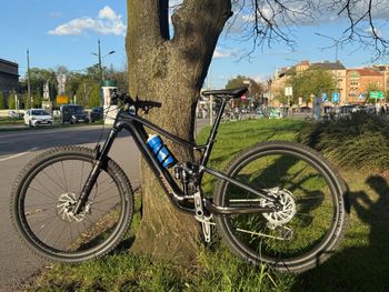 Used Trek Fuel EX 9.8 GX AXS T-Type Gen 6 2024 2024 Mountainbike, Black, 27.5, 29 — image 10 of 14