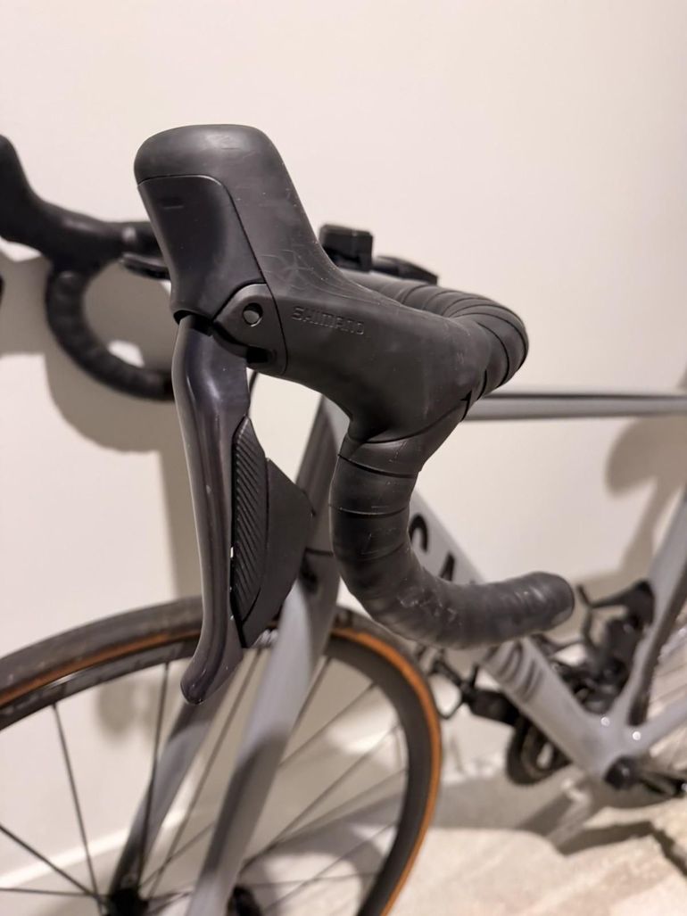 Used Canyon Ultimate CF SL 8 Disc Di2 2022 2022 Road & Gravel, Light Gray — image 12 of 12