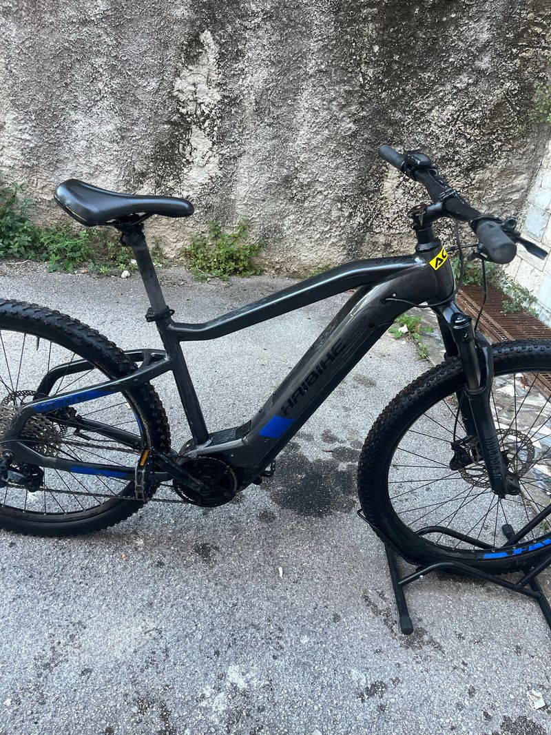 Used Haibike HardSeven 7 2022 2022 Mountainbike, Light Gray, 27.5 — image 7 of 16