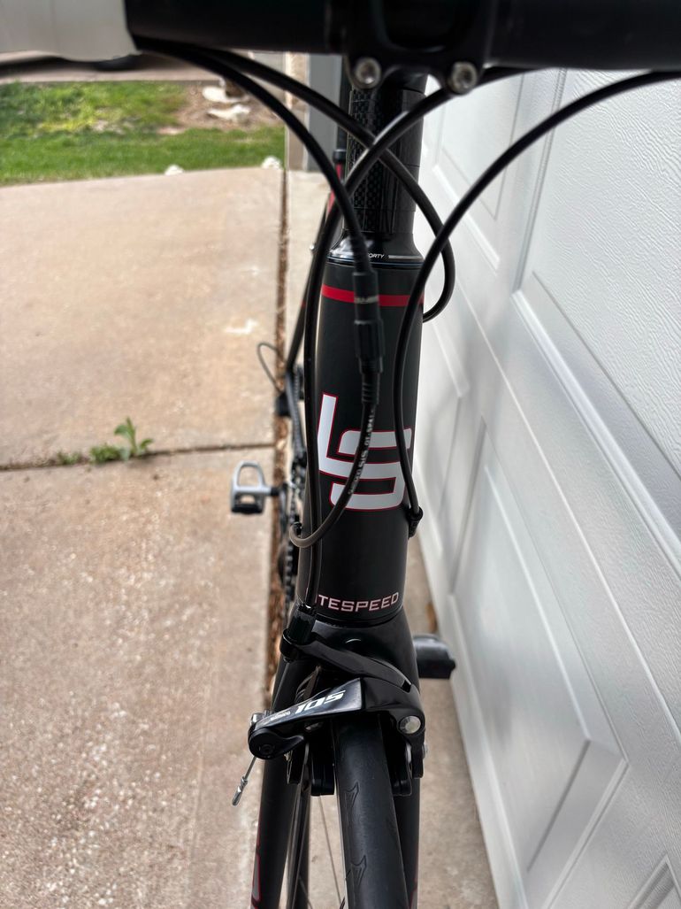 Used Litespeed Litespeed Custom Shimano 105 2016 Road & Gravel, Black — image 10 of 16