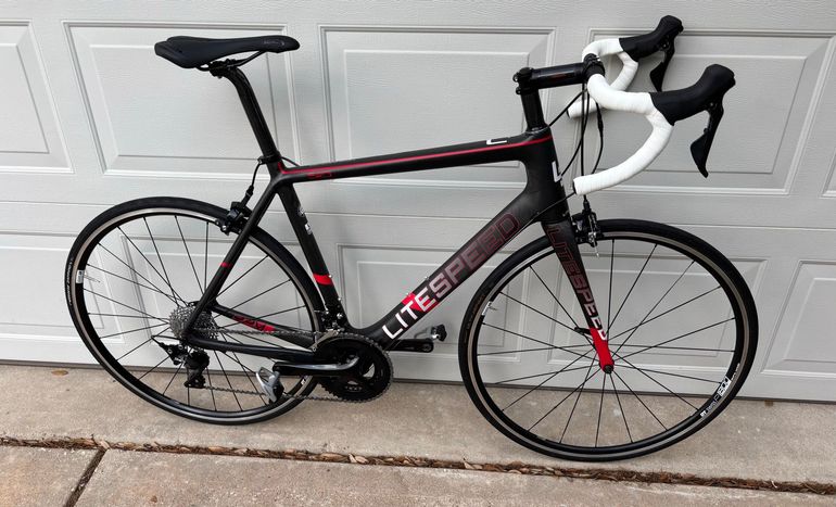 Used Litespeed Litespeed Custom Shimano 105 2016 Road & Gravel, Black — image 1 of 16