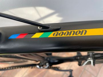 Used Specialized Venge SRAM Red 2013 Road & Gravel, Black — image 7 of 9