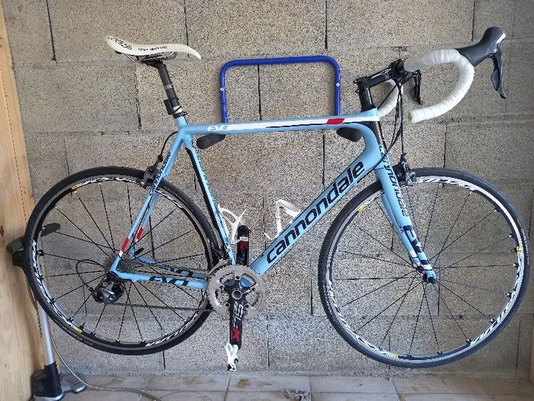 Used Cannondale Supersix Evo 2014 2014 Road & Gravel, Blue — image 1 of 4