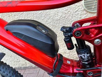 Used Giant Reign E+ 1 Pro 2020 2020 Mountainbike, Red, 27.5 (650B) — image 2 of 5