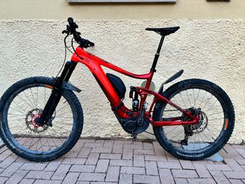 Used Giant Reign E+ 1 Pro 2020 2020 Mountainbike, Red, 27.5 (650B) — image 1 of 5