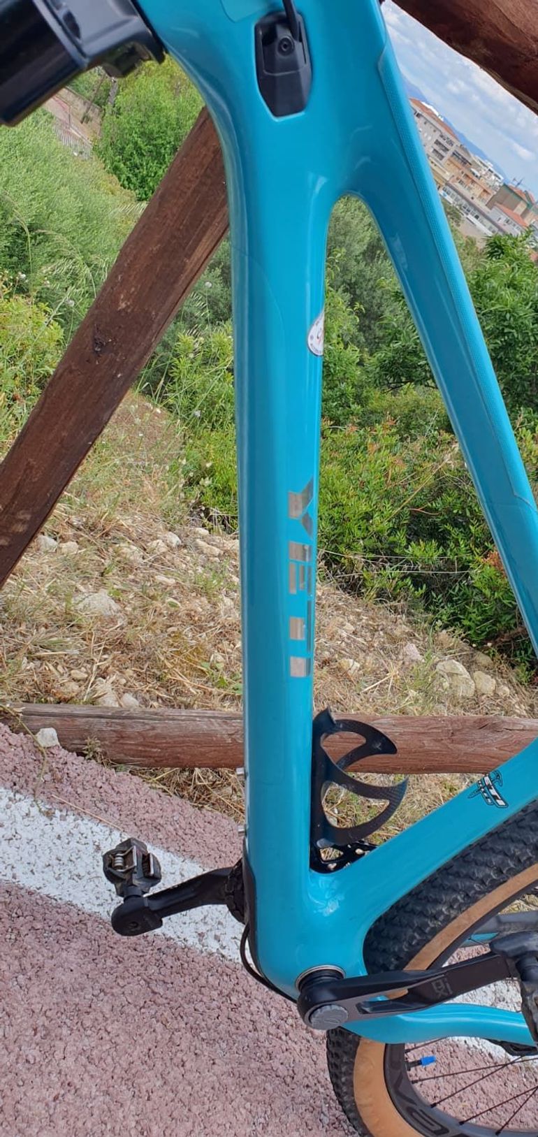 Used Yeti ARC X0 TRANSMISSION 2023 Mountainbike, Blue — image 17 of 19