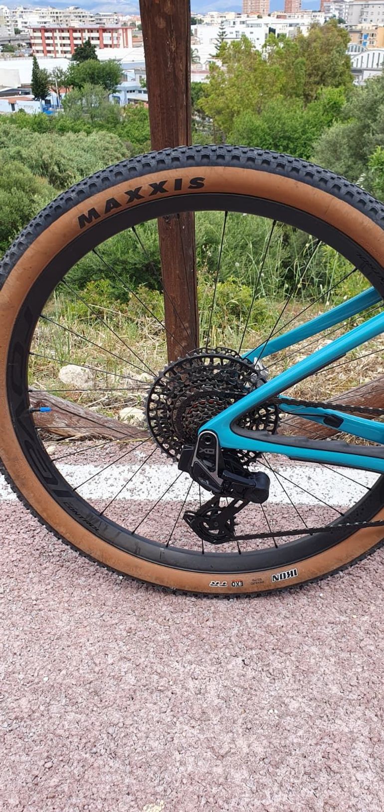 Used Yeti ARC X0 TRANSMISSION 2023 Mountainbike, Blue — image 13 of 19