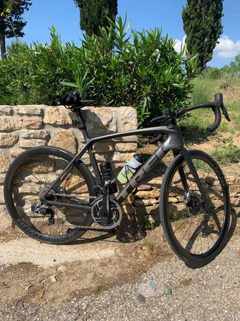 Used Trek Émonda SLR 9 eTap 2021 2021 Road & Gravel, Black — image 3 of 4